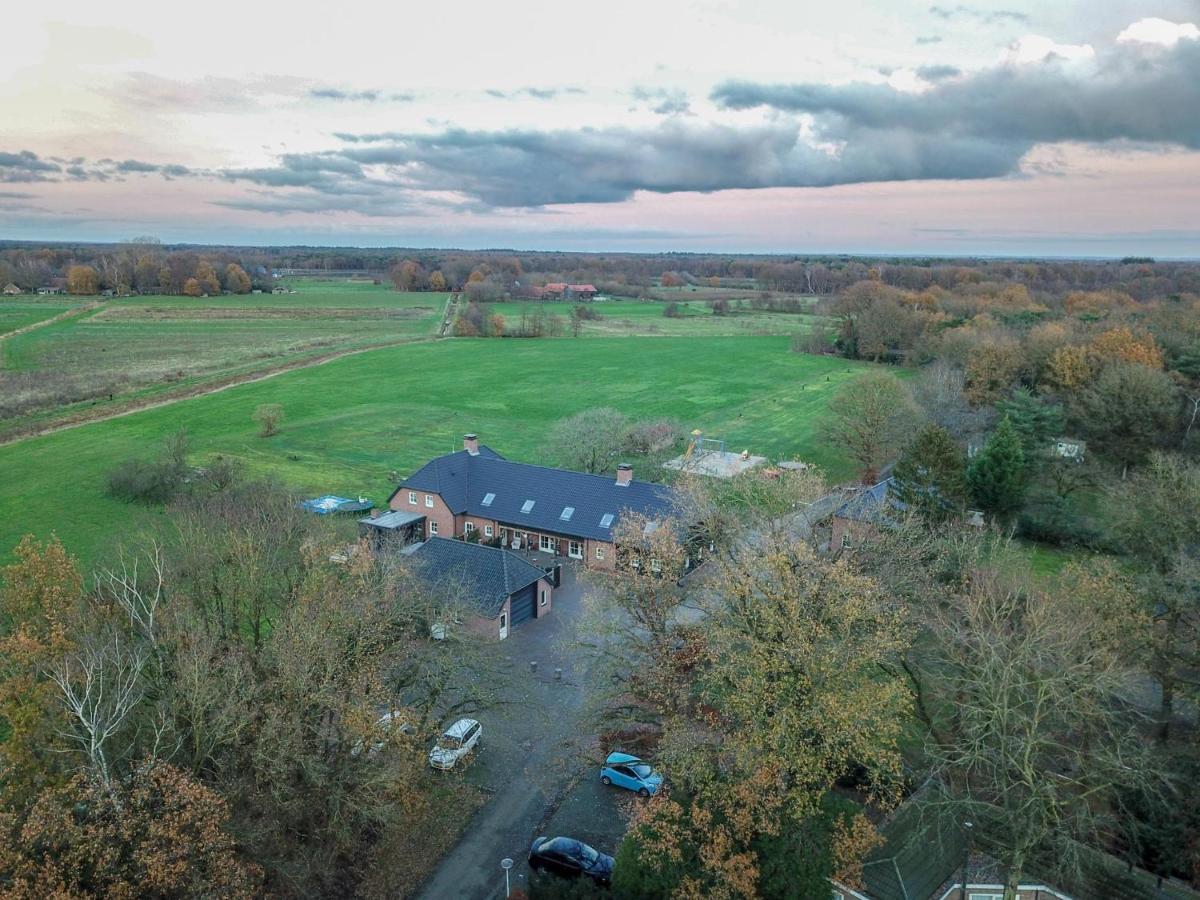Lodge Slabroek Uden Exterior foto